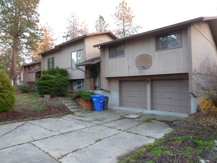 924 E Bedivere Dr, Spokane, WA 99218 - photo 1