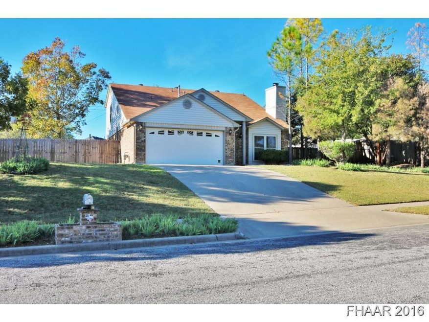 401 Texas St, Copperas Cove, TX 76522 - photo 1