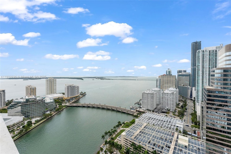 Icon Brickell Tower 2 unit 3511, Miami, FL 33131 - photo 1
