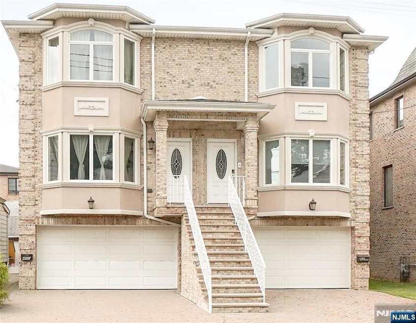 Sold $950,000 • Co-Listing Agent