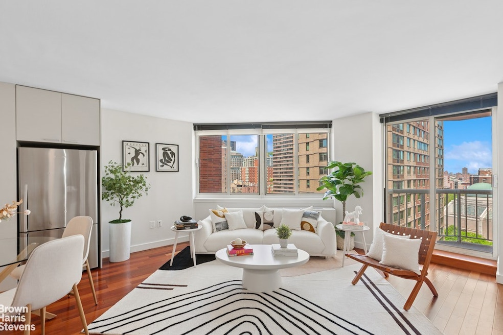 206 E 95th St unit 12B, New York, NY 10128 - photo 1