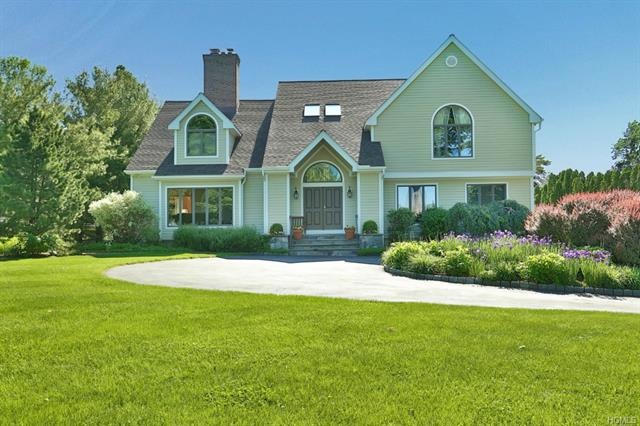 27 Trapping Way, Pleasantville, NY 10570 - photo 1