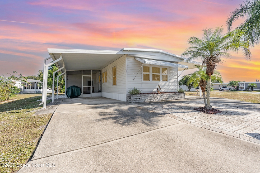 1066 Moonlight Ct NE, Palm Bay, FL 32907 - photo 1