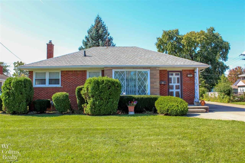 25893 Rose St, Roseville, MI 48066 - photo 1