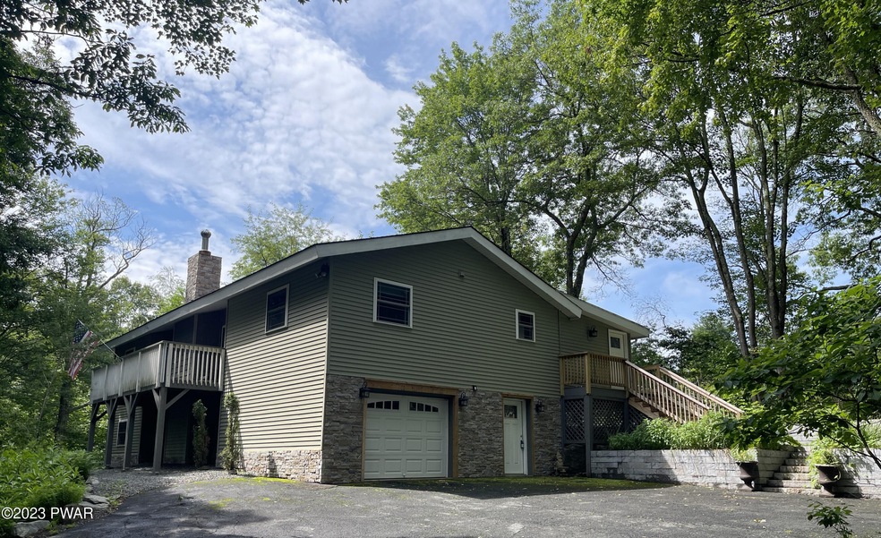 803 Cherry Ct, Hawley, PA 18428 - photo 1