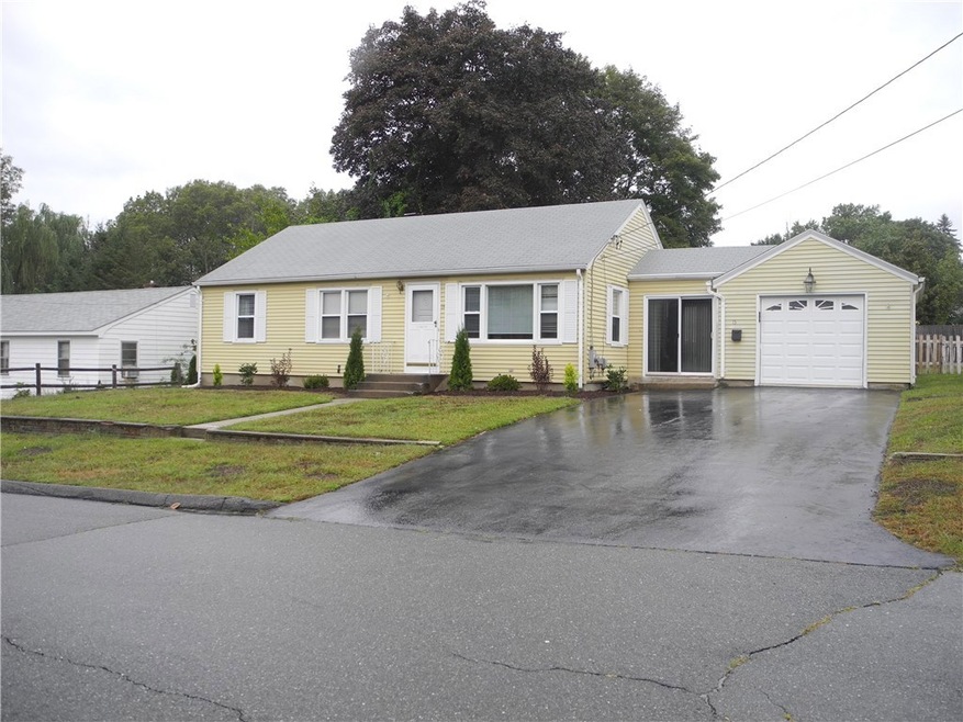 15 Westbrook Rd, Cranston, RI 02920 - photo 1