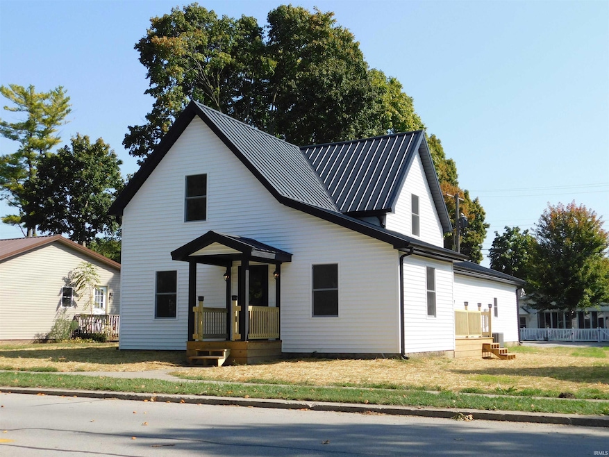 311 N Mishawaka St, Akron, IN 46910 - photo 1