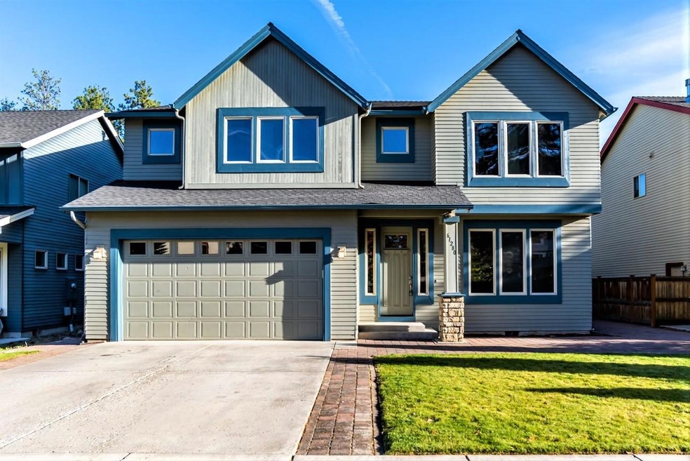 61280 Bronze Meadow Ln, Bend, OR 97702 - photo 1