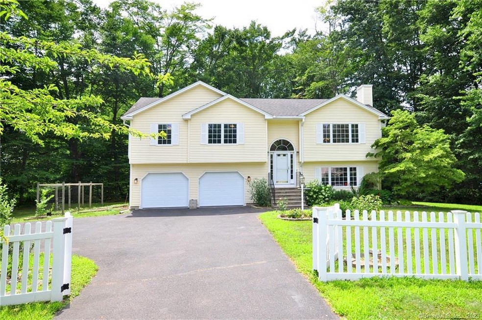 1021 Suffield St, Suffield, CT 06078 - photo 1