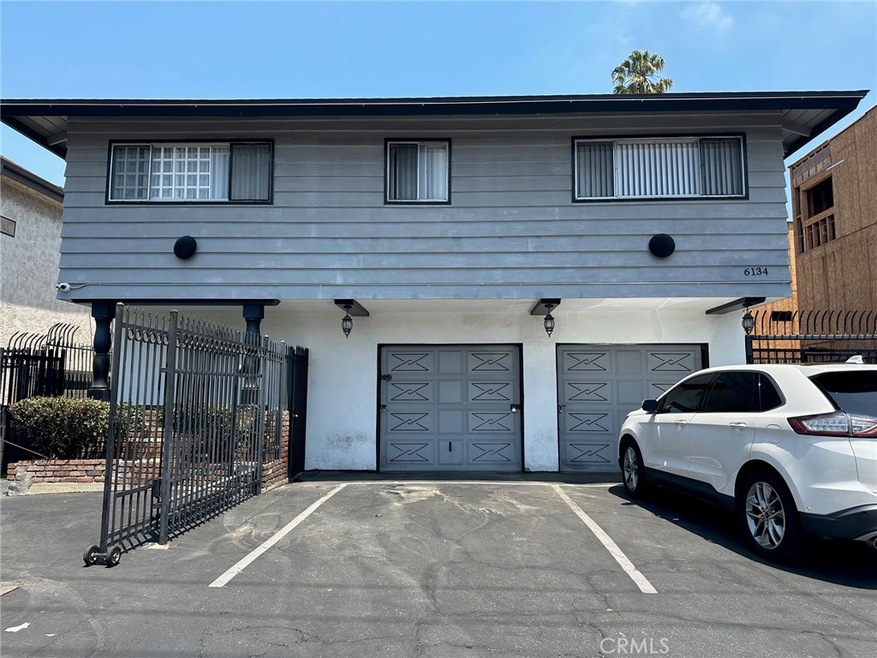 6134 Hazeltine Ave unit 6, Van Nuys, CA 91401 - photo 1