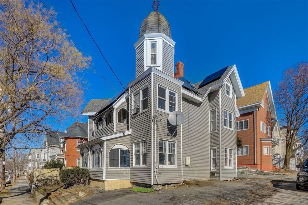 Sold $689,000 • Co-Listing Agent