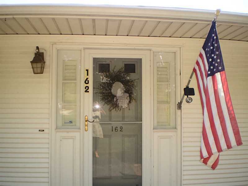 162 Edaville Ct unit 162, Warwick, RI 02886 - photo 1