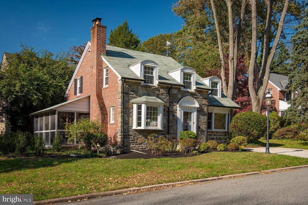 1000 Carroll Rd, Wynnewood, PA 19096 - photo 1