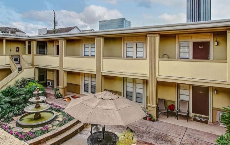 For Rent $1,500/month • Co-Listing Agent