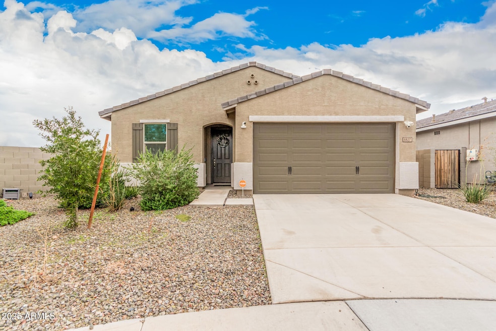 8827 S 67th Dr, Phoenix, AZ 85339 - photo 1