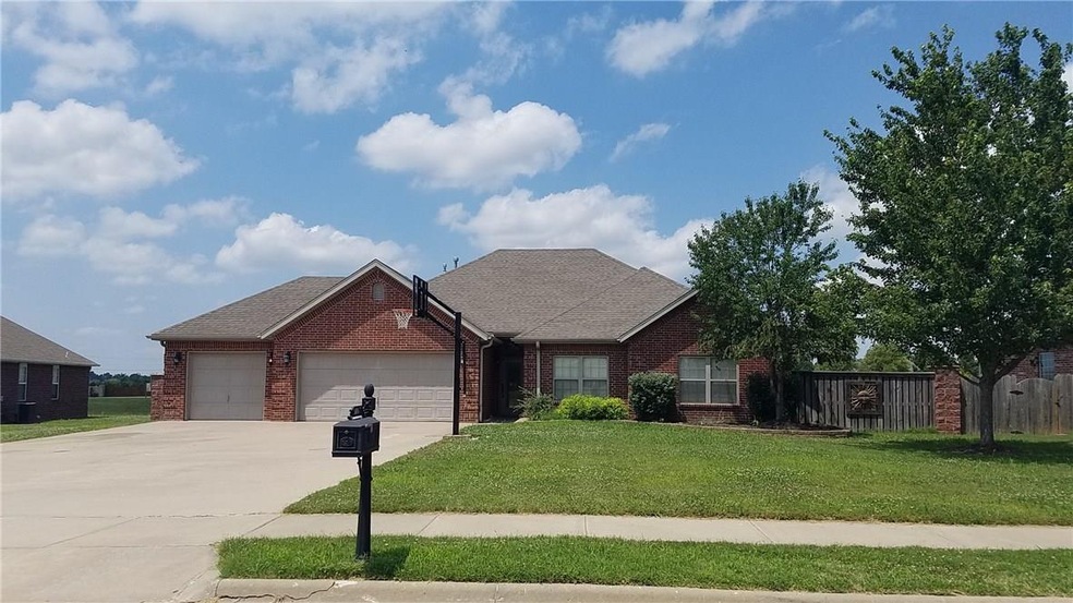 5007 David Dr, Siloam Springs, AR 72761 - photo 1