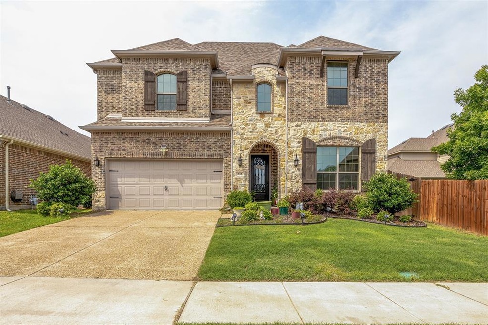 333 Heritage Ln, Wylie, TX 75098 - photo 1