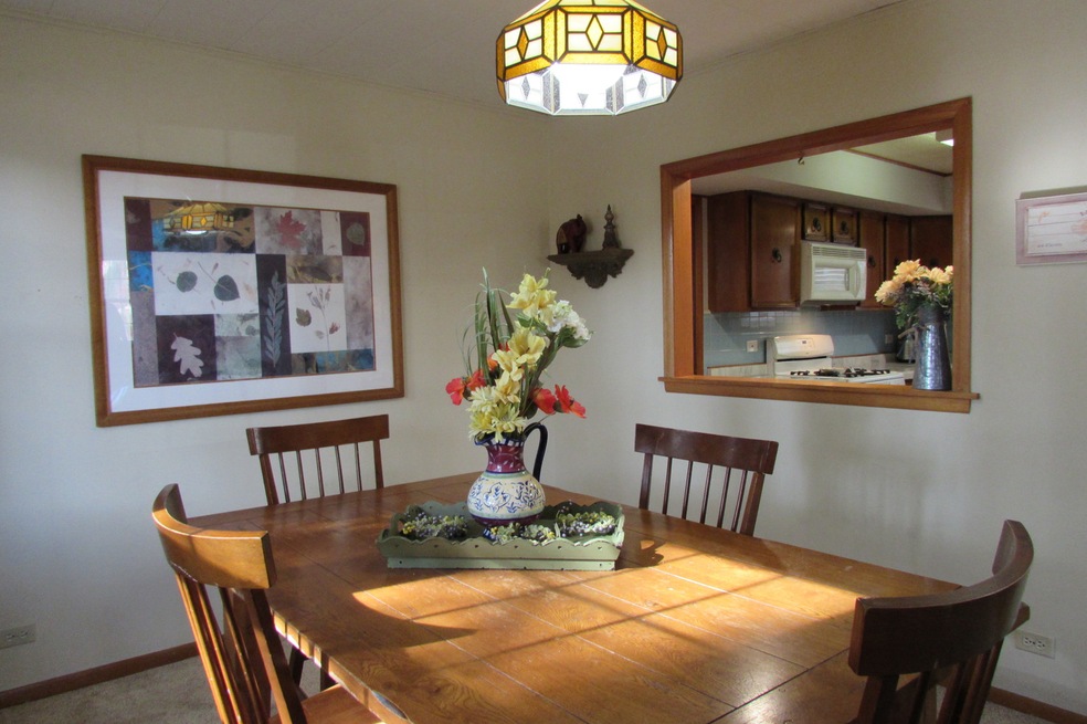 824 Hull Ave, Westchester, IL 60154 - photo 1