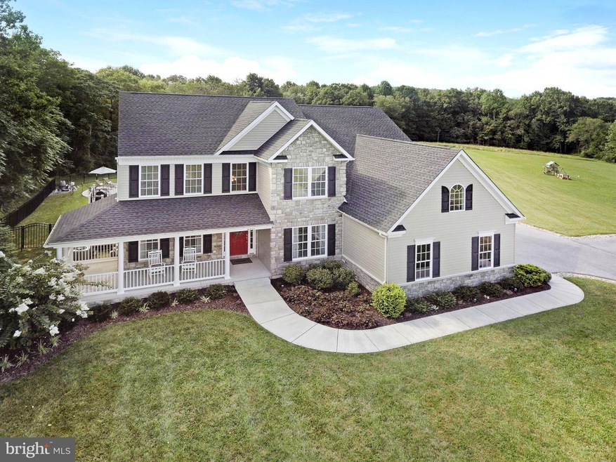 4901 Marabrooke Dr, Eldersburg, MD 21784 - photo 1