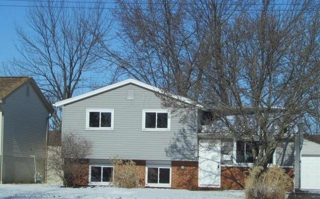 5362 Carbondale Dr, Columbus, OH 43232 - photo 1