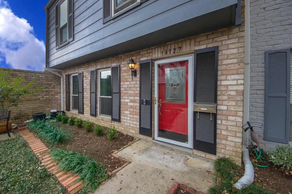 14127 Misty Meadow Ln, Houston, TX 77079 - photo 1