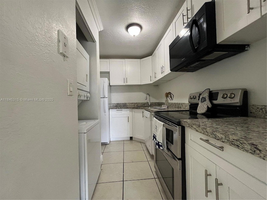 For Rent $2,300/month