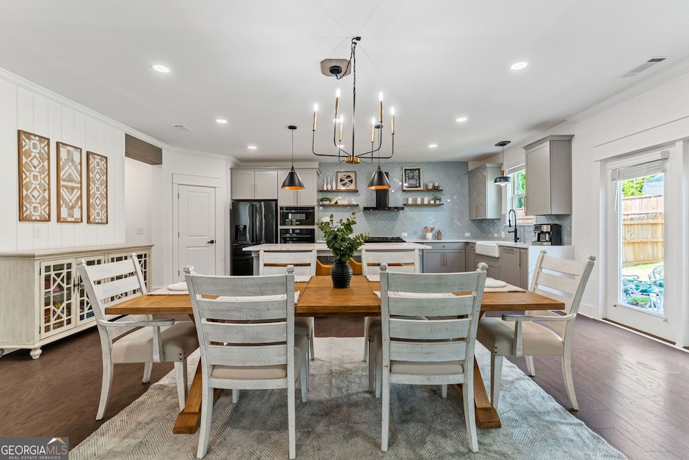 944 Laura Jean Ct, Buford, GA 30518 - photo 1