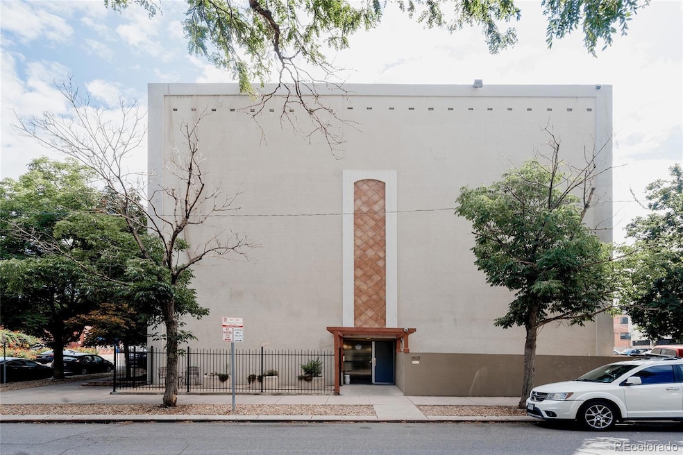 1390 N Emerson St unit 105, Denver, CO 80218 - photo 1