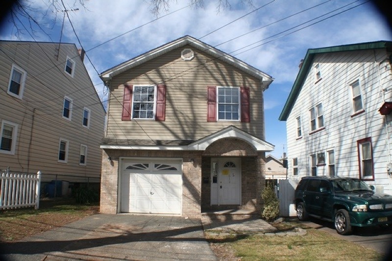 611 Tillman St, Hillside, NJ 07205 - photo 1