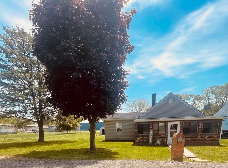 2017 Roanoke Ave, Columbus, OH 43207 - photo 1