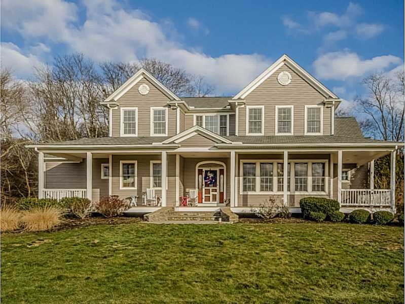 131 Barn Swallow St, Tiverton, RI 02878 - photo 1