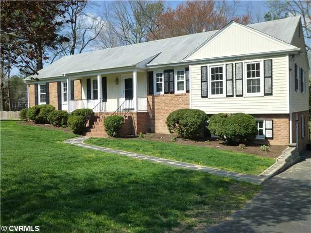 Exterior Front - Low maintenance brick/vinyl exter