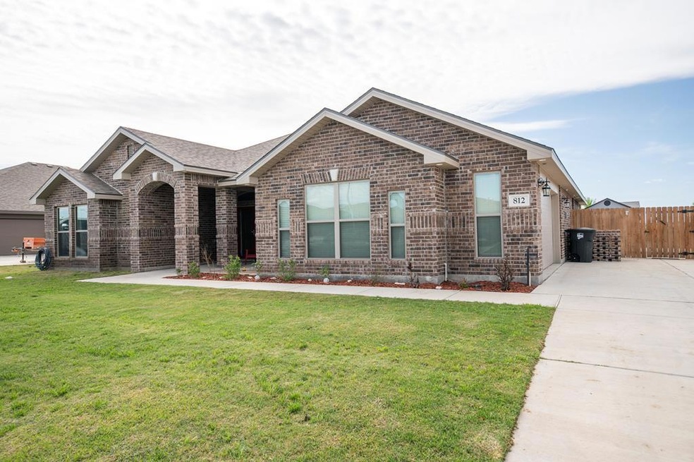 812 E 91st St, Odessa, TX 79765 - photo 1