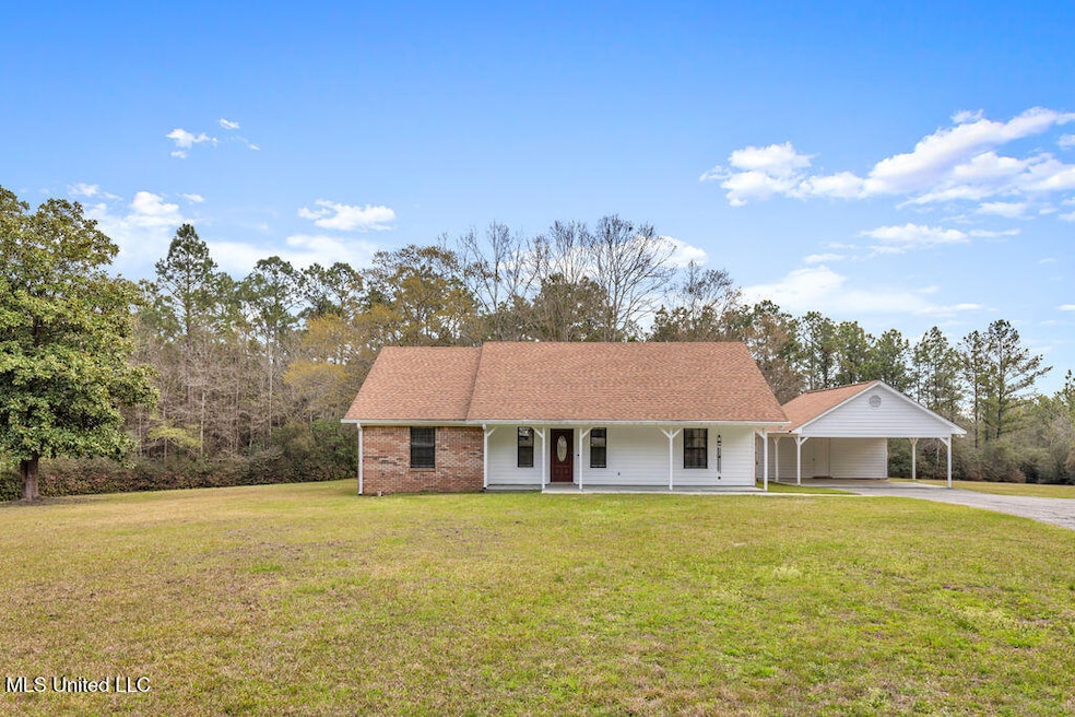 18344DogwoodLn-3