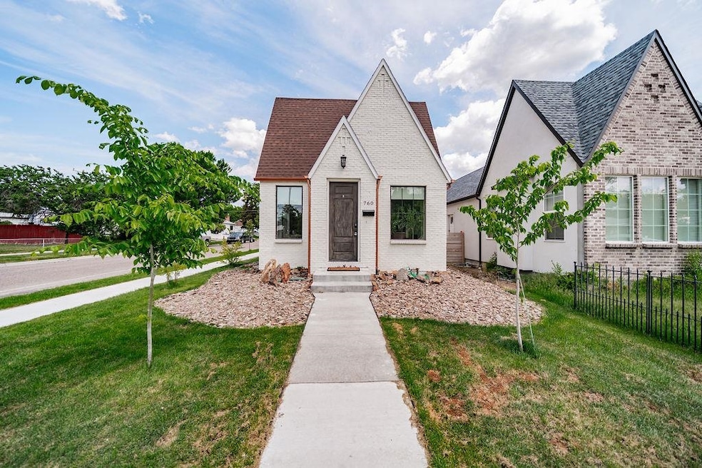Pending $399,000