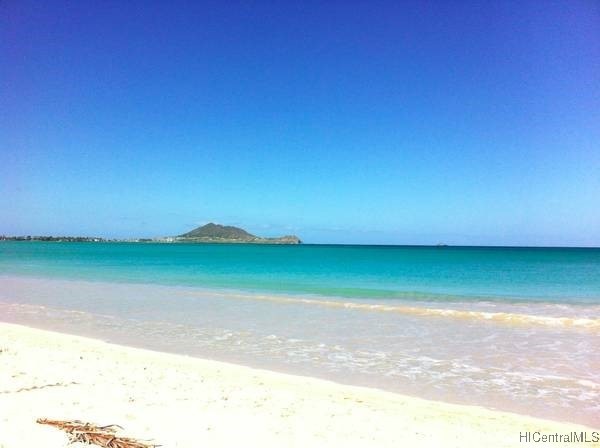 KAILUA BEACH- without a doubt one of the most beau