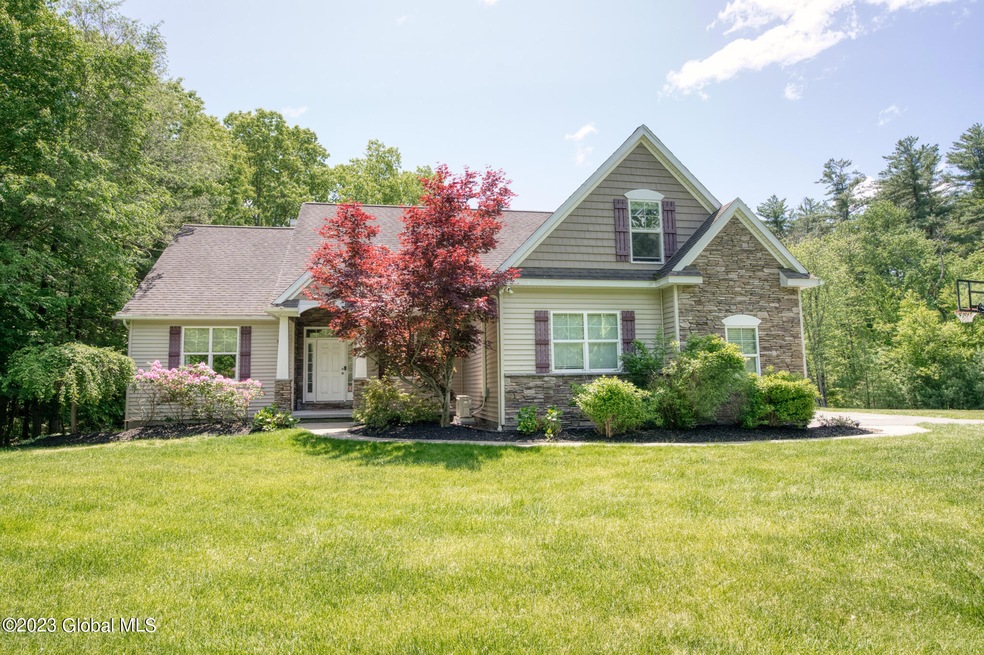 6214 Johnston Rd, Albany, NY 12203 - photo 1