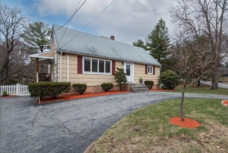 15 Swain Rd unit 1, Wilmington, MA 01887 - photo 1