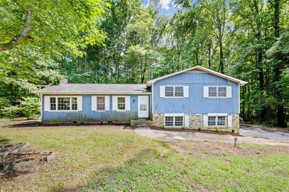 1665 Dogwood Ln, Acworth, GA 30102 - photo 1