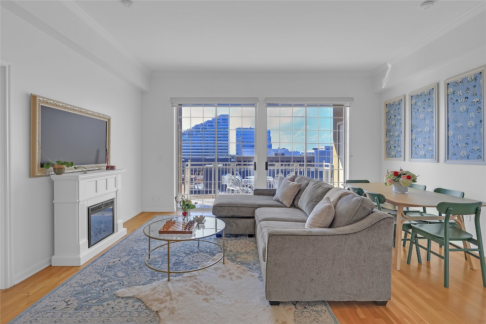 Renaissance On Turtle Creek unit 1042, Dallas, TX 75219 - photo 1