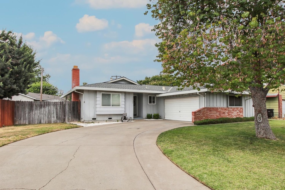 10105 La Gloria Way, Rancho Cordova, CA 95670 - photo 1