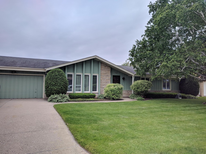 1731 Manistique Ave, South Milwaukee, WI 53172 - photo 1