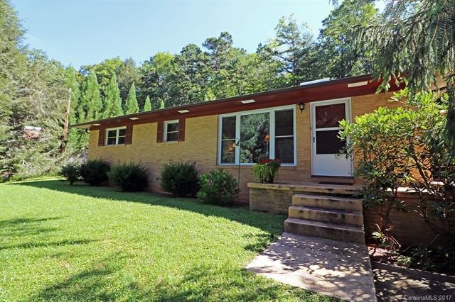 Low maintenance brick exterior