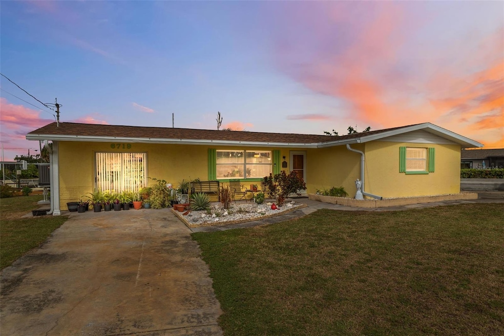 6719 Albatross Ln, Hudson, FL 34667 - photo 1