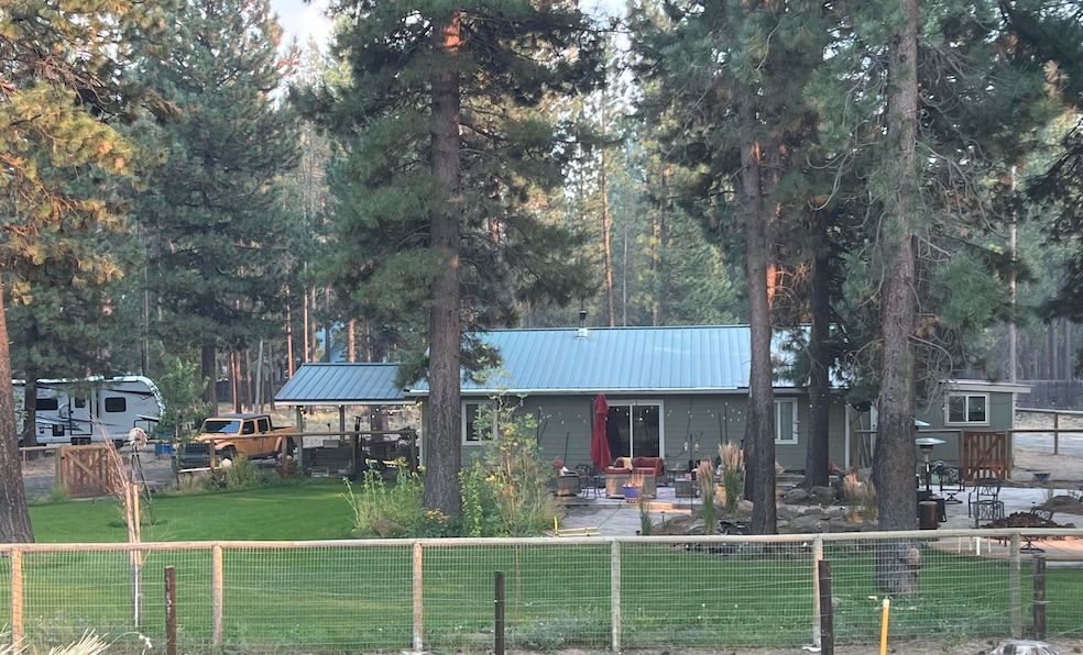 50765 Masten Rd, La Pine, OR 97739 - photo 1