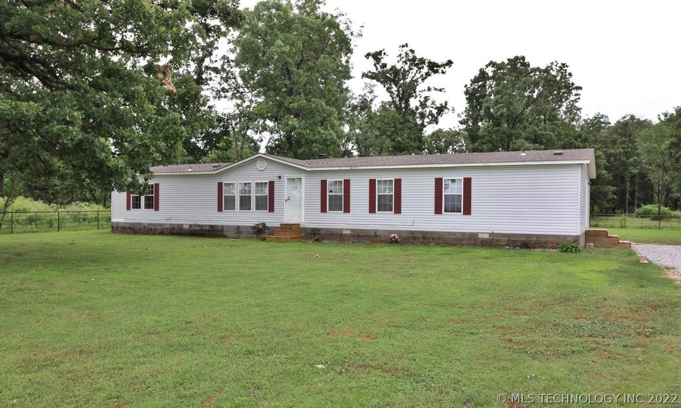 19821 E 570 Rd, Colcord, OK 74338 - photo 1