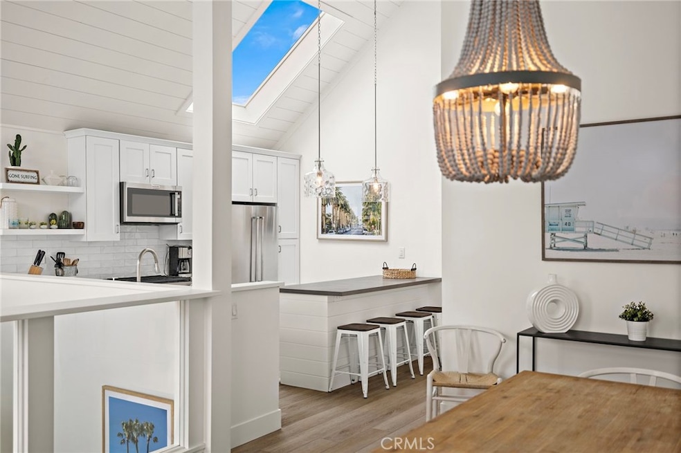 207 40th St unit 2, Newport Beach, CA 92663 - photo 1