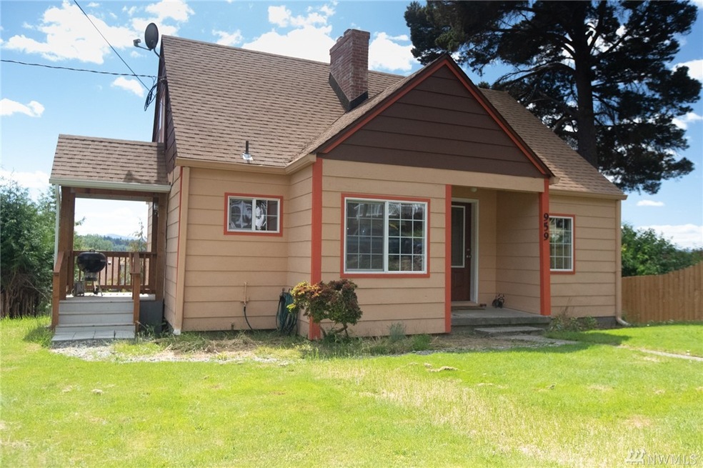 959 SE Adams Ave, Chehalis, WA 98532 - photo 1