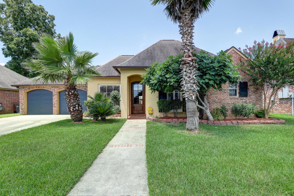 305 Windchase-2