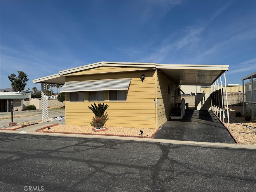 2205 W Acacia Ave unit 194, Hemet, CA 92545 - photo 1